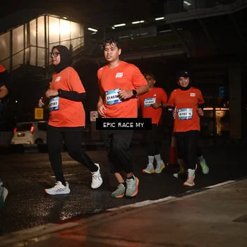 Runner Photo 7733606