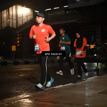 Runner Photo 7733633
