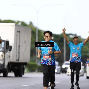 Runner Photo 7733642