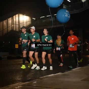 Runner Photo 7733665