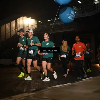 Runner Photo 7733666