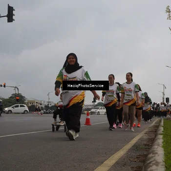 Runner Photo 7733668