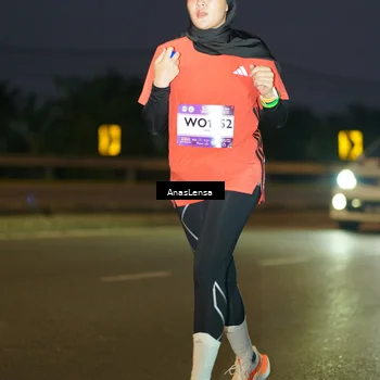 Runner Photo 7733679