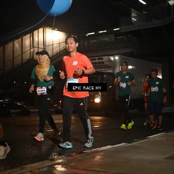 Runner Photo 7733698