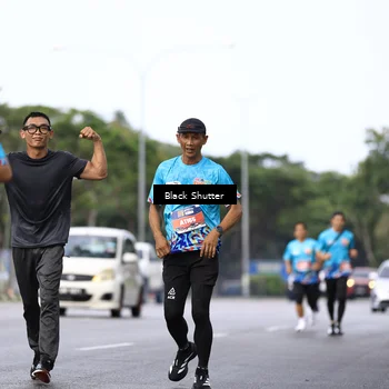 Runner Photo 7733715