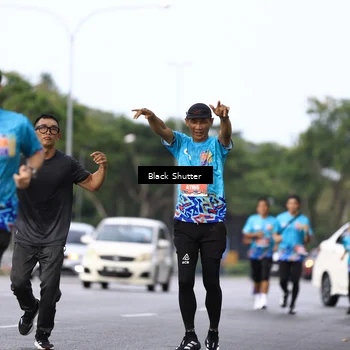 Runner Photo 7733721