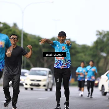 Runner Photo 7733728