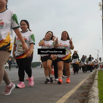 Runner Photo 7733738