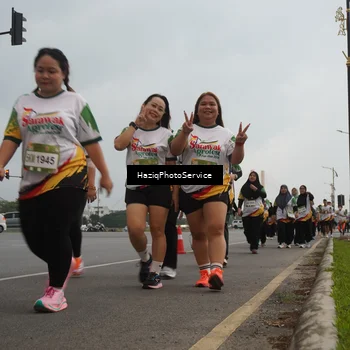 Runner Photo 7733746