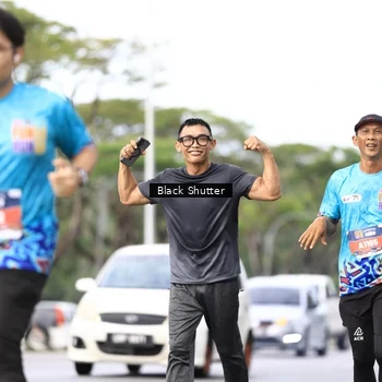 Runner Photo 7733753