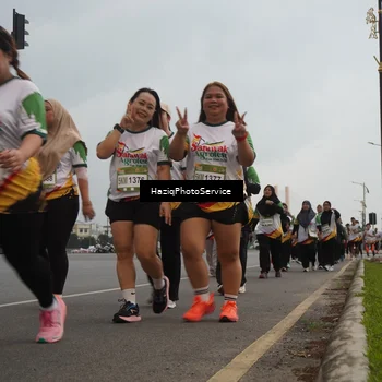 Runner Photo 7733754