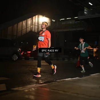 Runner Photo 7733761