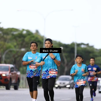 Runner Photo 7733773