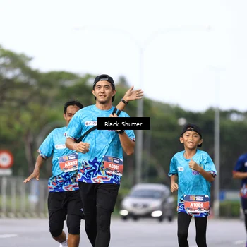 Runner Photo 7733784