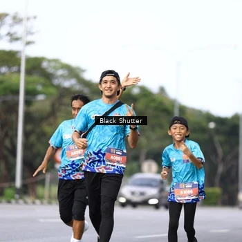 Runner Photo 7733820