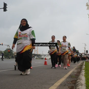 Runner Photo 7733825