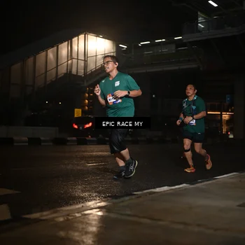 Runner Photo 7733828