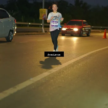 Runner Photo 7733835