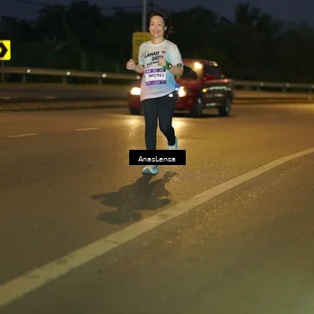 Runner Photo 7733842