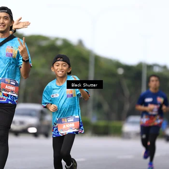 Runner Photo 7733845