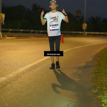 Runner Photo 7733869
