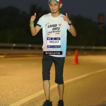 Runner Photo 7733878