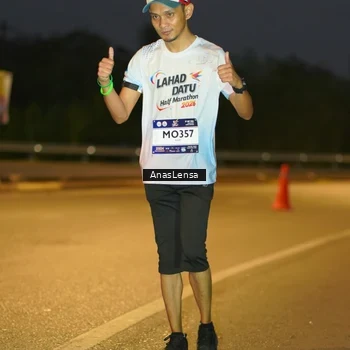 Runner Photo 7733879
