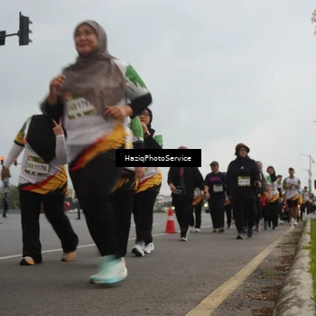 Runner Photo 7733907