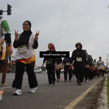 Runner Photo 7733936