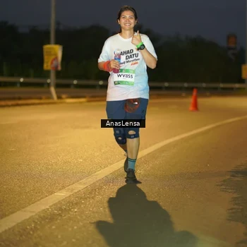 Runner Photo 7733941