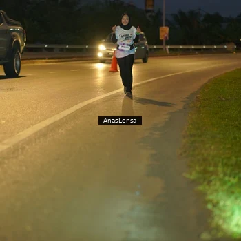 Runner Photo 7733955