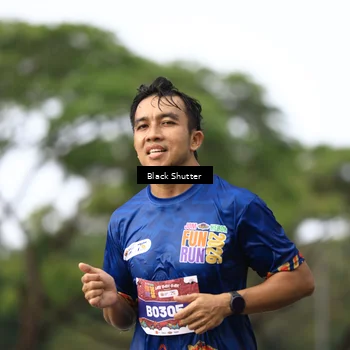 Runner Photo 7733965
