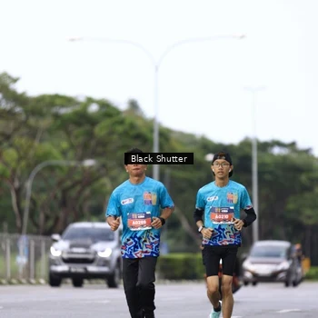Runner Photo 7733970