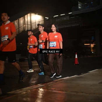 Runner Photo 7733980
