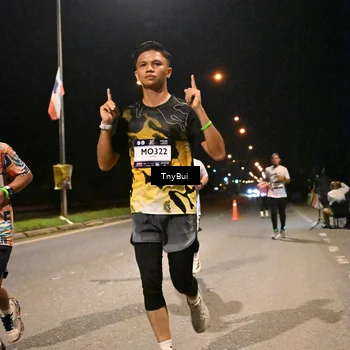 Runner Photo 7733985