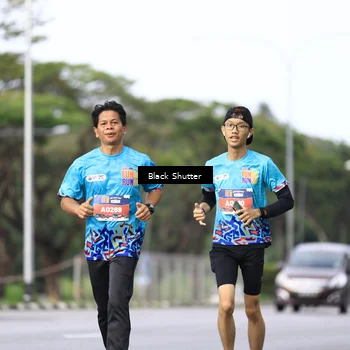 Runner Photo 7733987