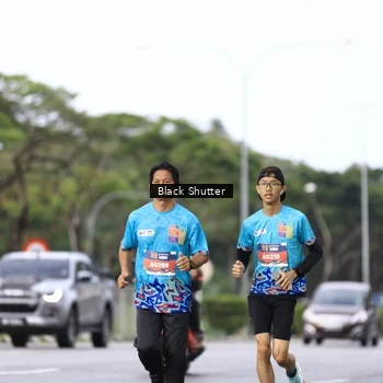 Runner Photo 7733995