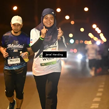 Runner Photo 7733997