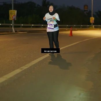 Runner Photo 7734024