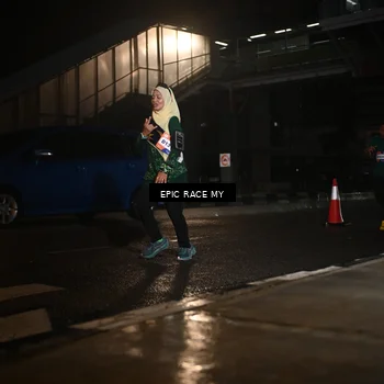 Runner Photo 7734037