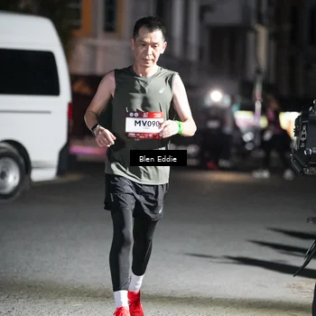 Runner Photo 7734043