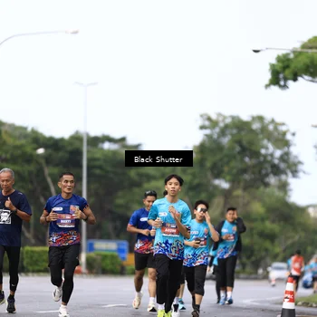 Runner Photo 7734046