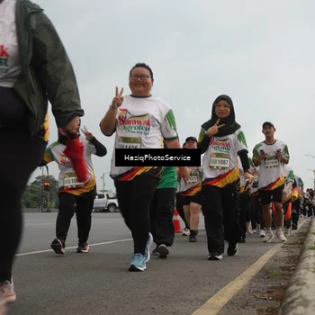 Runner Photo 7734068
