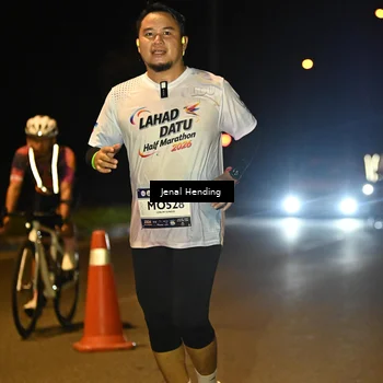 Runner Photo 7734087