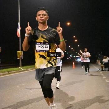 Runner Photo 7734104