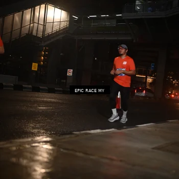 Runner Photo 7734127