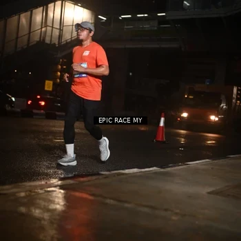 Runner Photo 7734137