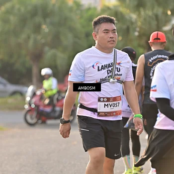 Runner Photo 7734150
