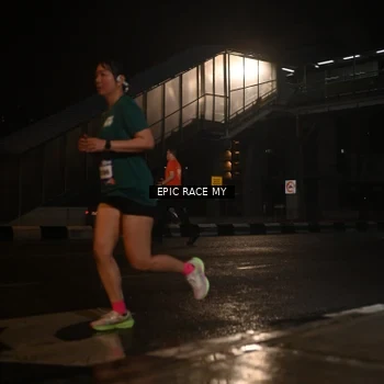 Runner Photo 7734152