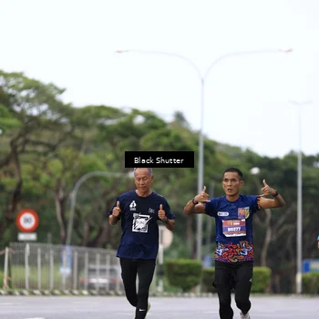 Runner Photo 7734182